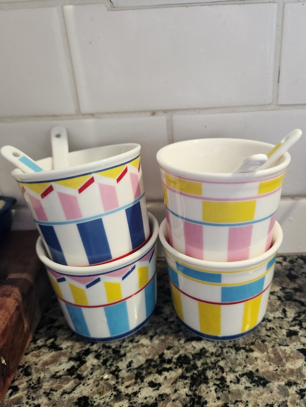 Geocromia Porcelain Dinnerware - Ice Cream Bowl Set of 4 - Picture 2 of 4